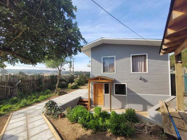 Vendo casa vista al mar 5 dorm Isla Negra (69882)