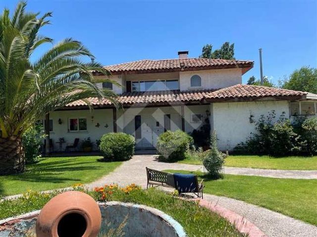 CASA VICUÑA MACKENNA