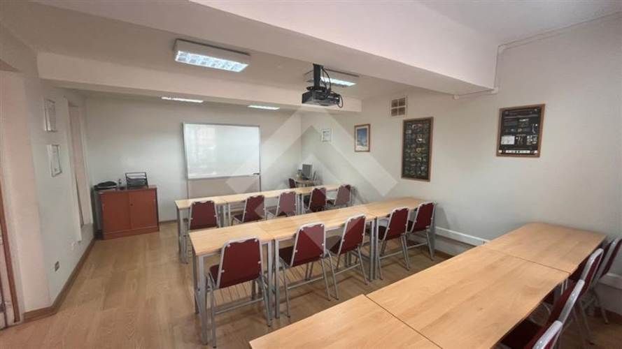 LOCAL COMERCIAL Av. Manuel Montt