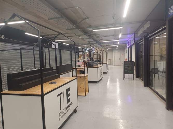 LOCAL COMERCIAL General Holley