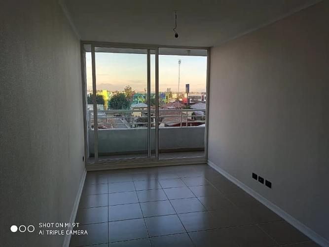 SE VENDE DEPTO 1D+1B METRO ECUADOR