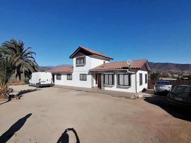 VENDO CASA VALLE HERMOSO  COMUNA DE LA LIGUA QUINT