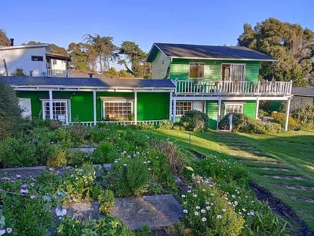 FOCOLARE PROPIEDADES VENDE HERMOSA CASA