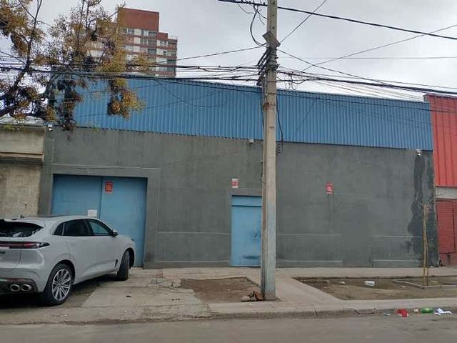 AMPLIOS ESPACIO PARA BODEGA, OFICINAS O INDUSTRIA