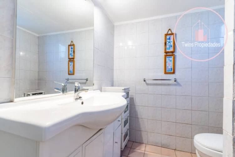 OPORTUNIDAD! DEPTO. LA REINA // MATEO DE TORO Y ZAMBRANO