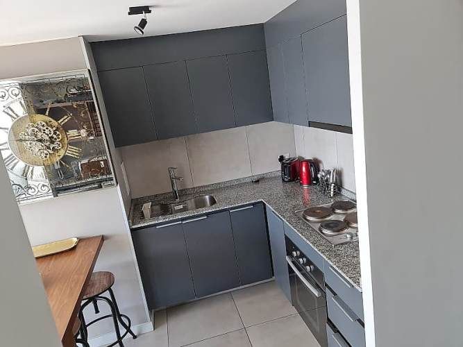 SE VENDE DUPLEX 1D 2B REÑACA NORTE VISTA AL MAR