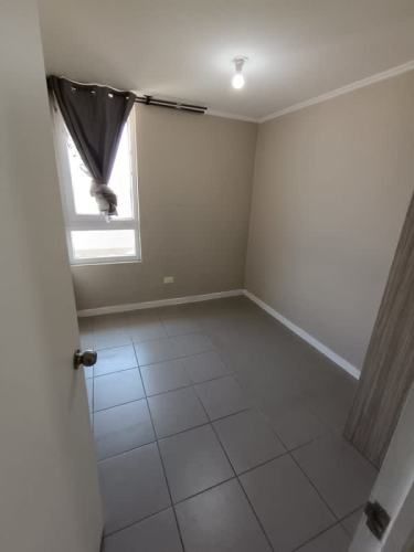 SE ARRIENDA DEPTO 2 DORMITORIOS Y 1 BAÑOS CON ESTA