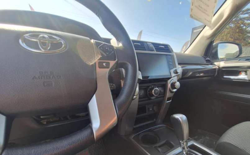 TOYOTA 4RUNNER SR5 4X2 4.0 FULL AUT. AÑO 2022