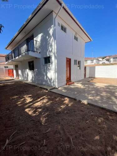 Casas Nuevas en La Serena (70878)