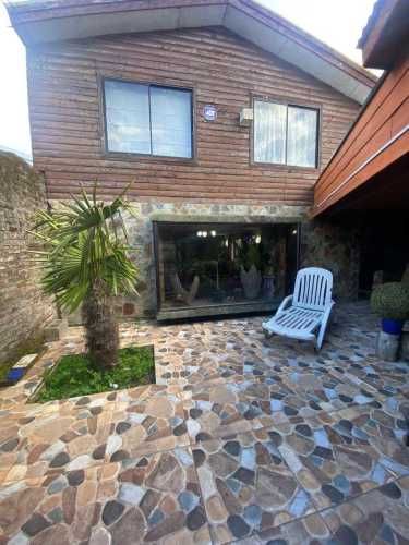 SE VENDE CASA 4D Y 2B SECTOR CENTRO DE TEMUCO (71187)