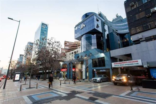 LOCAL COMERCIAL Alcántara-Gertrudis Echeñique-Metro El Golf