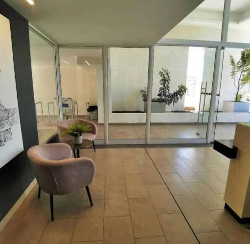 Mtro. Plaza de Maipú depto. en  venta 1d 1b (70893)