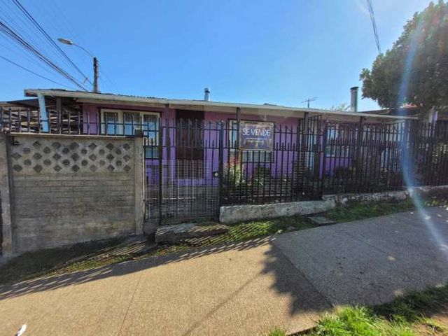 SE VENDE CASA CON NEGOCIO (71906)
