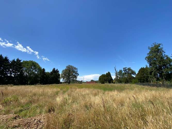 Se VENDE parcela en Graneros de Pilauco I (71805)