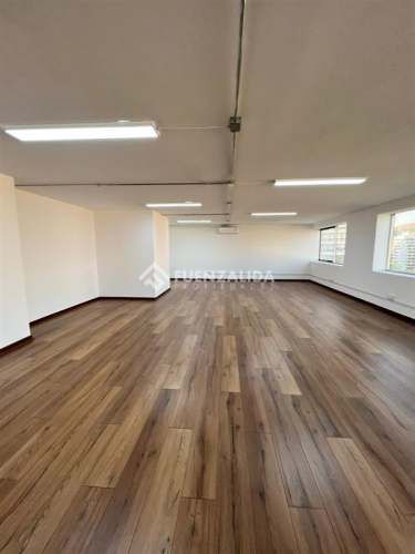 OFICINA Metro Los Leones