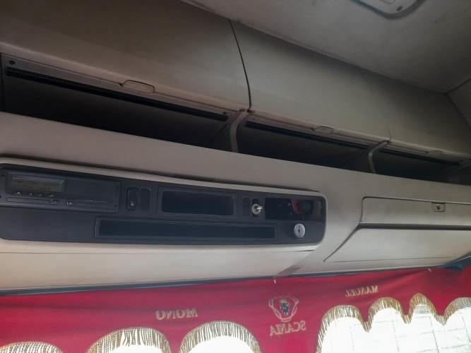 SCANIA R420 AÑO 2009 Y BATEA RANDON