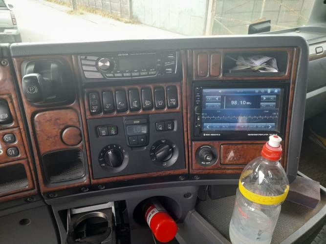 SCANIA R420 AÑO 2009 Y BATEA RANDON