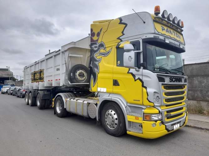 SCANIA R420 AÑO 2009 Y BATEA RANDON