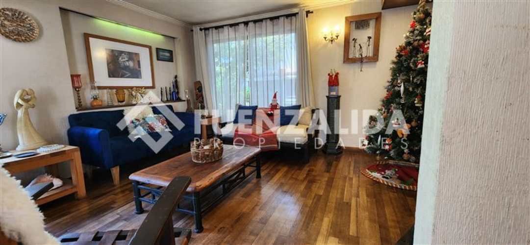 CASA Colón, Manquehue