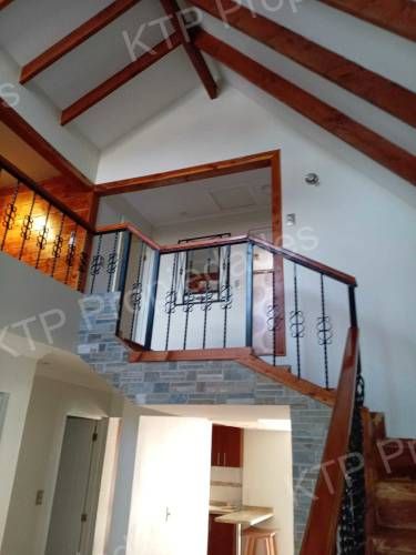 Hermosa Casa (73098)