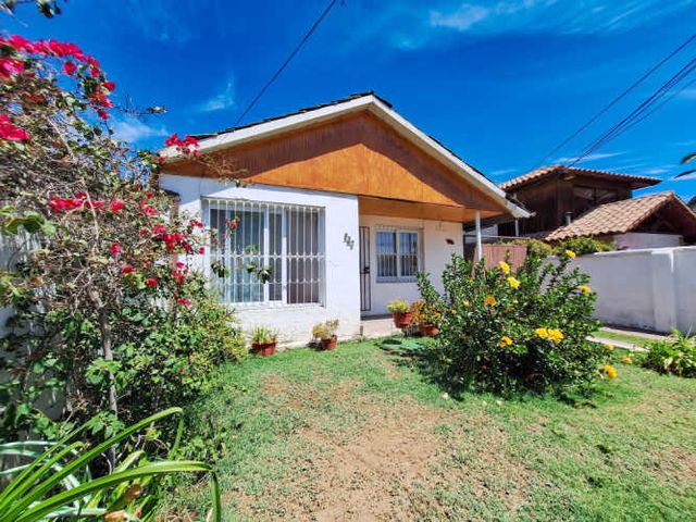 Venta Casa 4D/2B - San Miguel