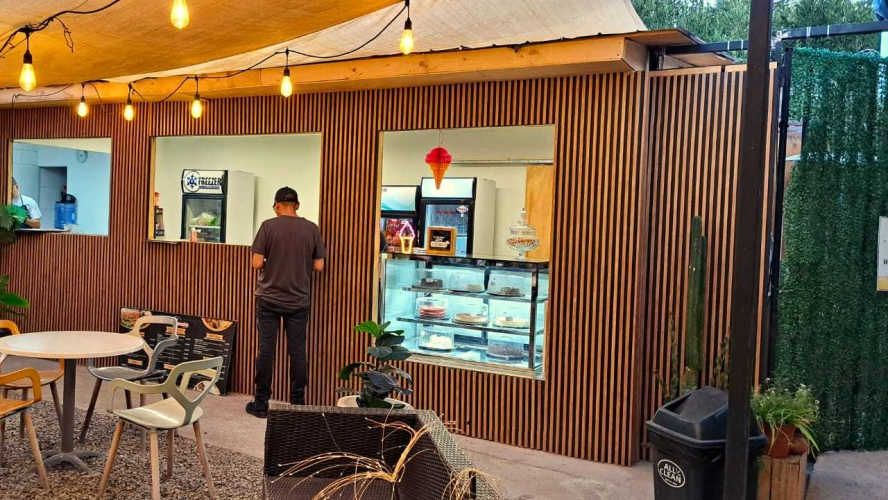 PATIO DE COMIDA (73247)