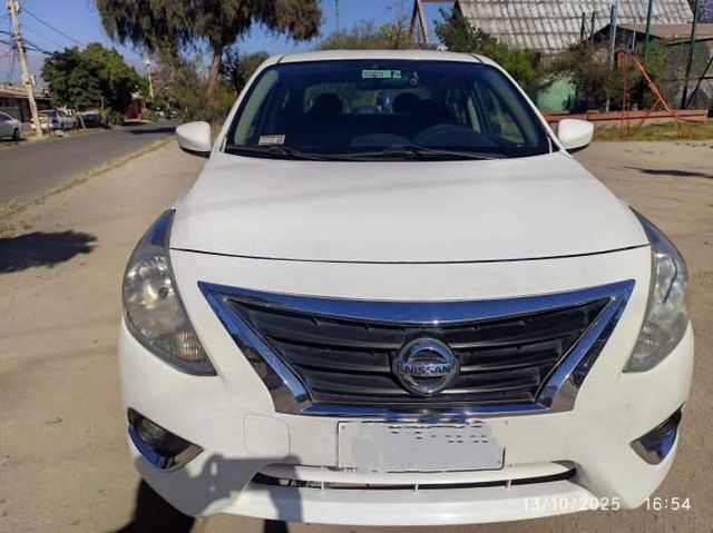 NISSAN VERSA 2015