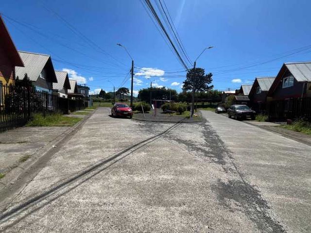 COMODA CASA EN VENTA. TEMUCO (75137)