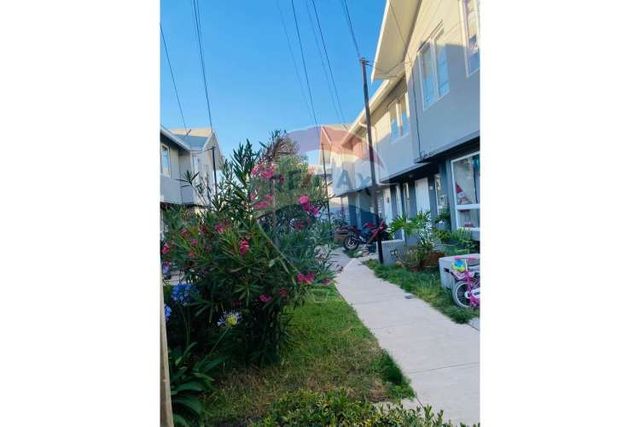 Casa familiar en sector exclusivo de padre hurtado