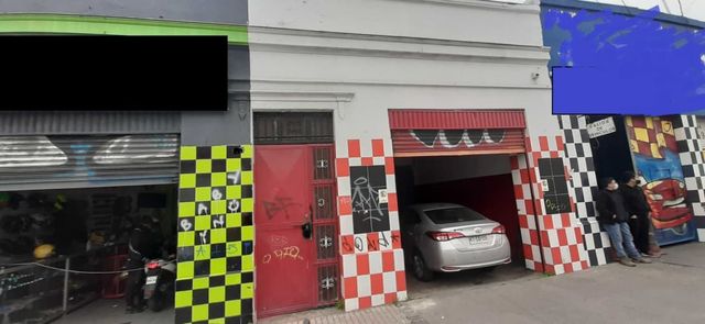 PROPIEDAD  BARRIO COMERCIAL 10 DE JULIO (74977)