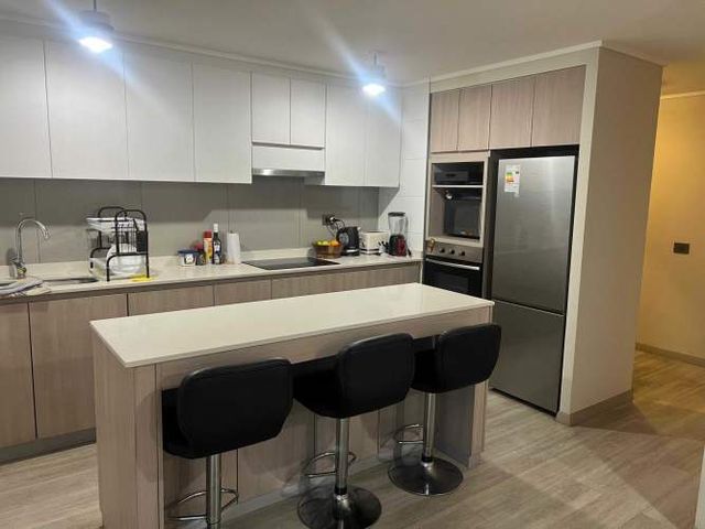 Las Acacias  (74120)