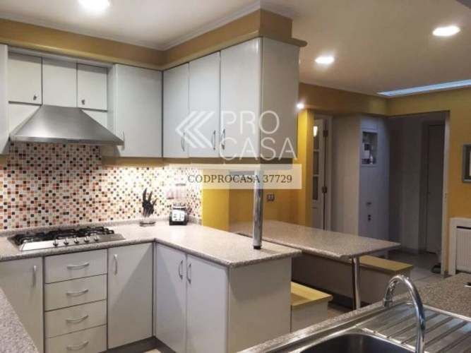 Eloisa Lemus (73955)