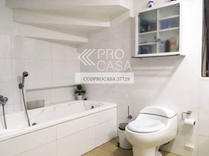 Eloisa Lemus (73955)