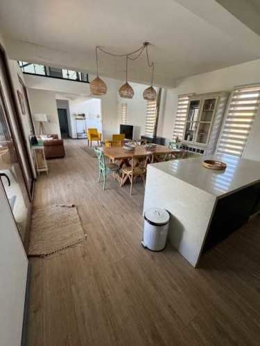 Espectacular casa en Pingueral  (73832)