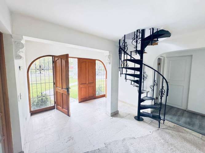 CASA CON TODO EL ESPACIO QUE NECESITAS (75771)