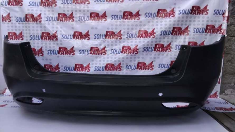 PARACHOQUE TRASERO PARA J4