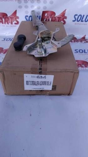CREMALLERA ALZAVIDRIO DELANTERA IZQUIERDA PARA MIDI T3