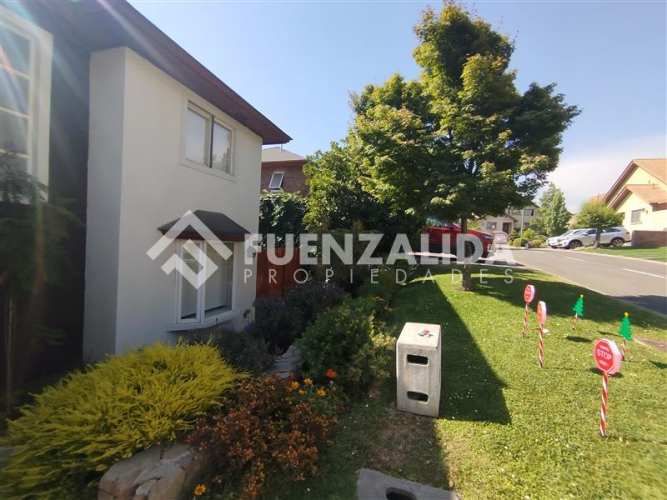 CASA Macul Alto/Camino del paisaje