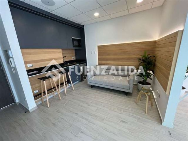 OFICINA Avenida Edmundo Eluchans