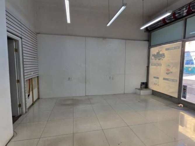 Local PEDRO MONTT CON FREIRE