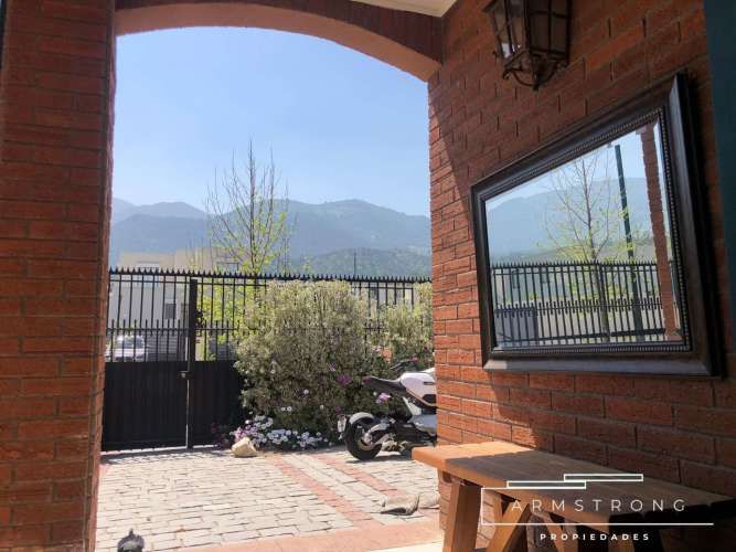 VENTA CASA PIE ANDINO