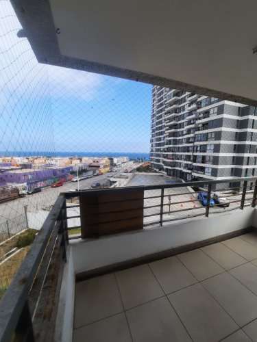 Vendo Departamento 2Dormitorios 1/2,  2 Baños en Costanera Sector Norte Valor 4.990UF