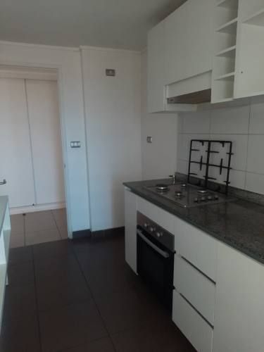 Vendo Departamento 2Dormitorios 1/2,  2 Baños en Costanera Sector Norte Valor 4.990UF