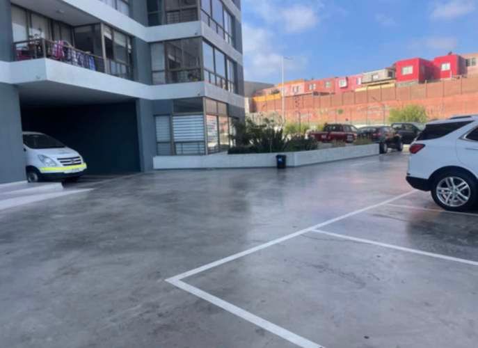 Vendo Departamento 2Dormitorios 1/2,  2 Baños en Costanera Sector Norte Valor 4.990UF