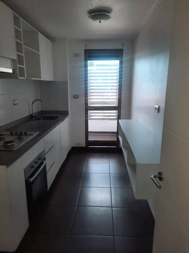 Vendo Departamento 2Dormitorios 1/2,  2 Baños en Costanera Sector Norte Valor 4.990UF