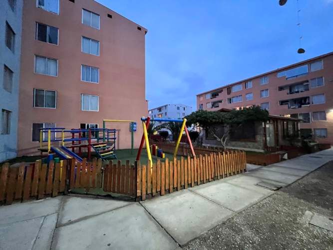 Se Vende Departamento 3 Dormitorios 1 Baño en Condominio Bonasort II.Valor 2.600UF