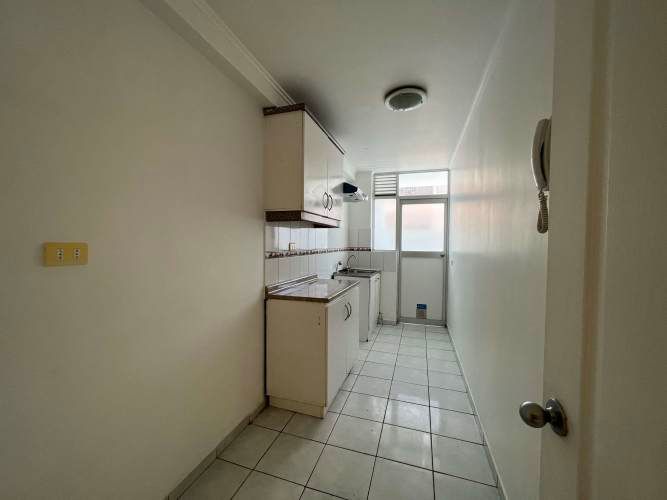 Se Vende Departamento 3 Dormitorios 1 Baño en Condominio Bonasort II.Valor 2.600UF