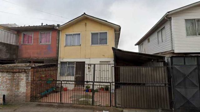 CASA En Venta Casa 2 Pisos en Población Armando Alarcón