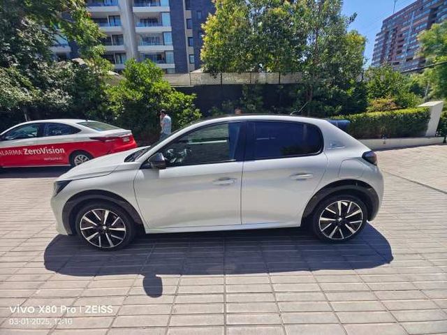 PEUGEOT 208 1.2 PURETECH AUTO 130HP GT 2021