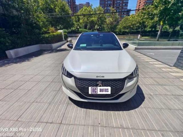 PEUGEOT 208 1.2 PURETECH AUTO 130HP GT 2021